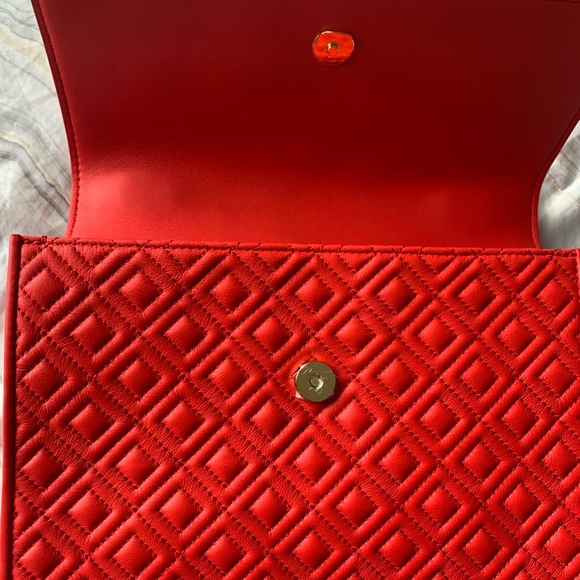 Tory Burch Fleming Convertible Shoulder Bag - Picture 3 of 6